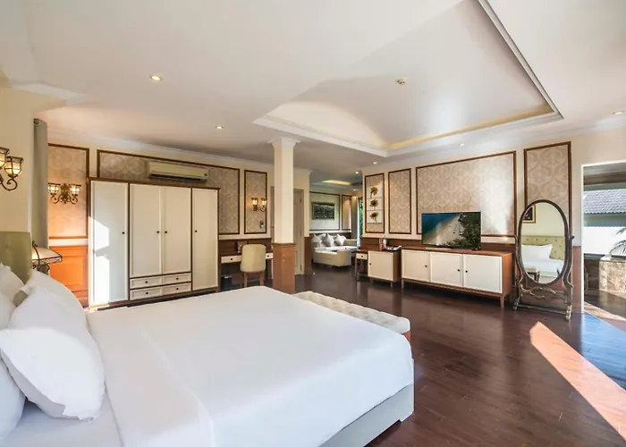 Executive King Suite